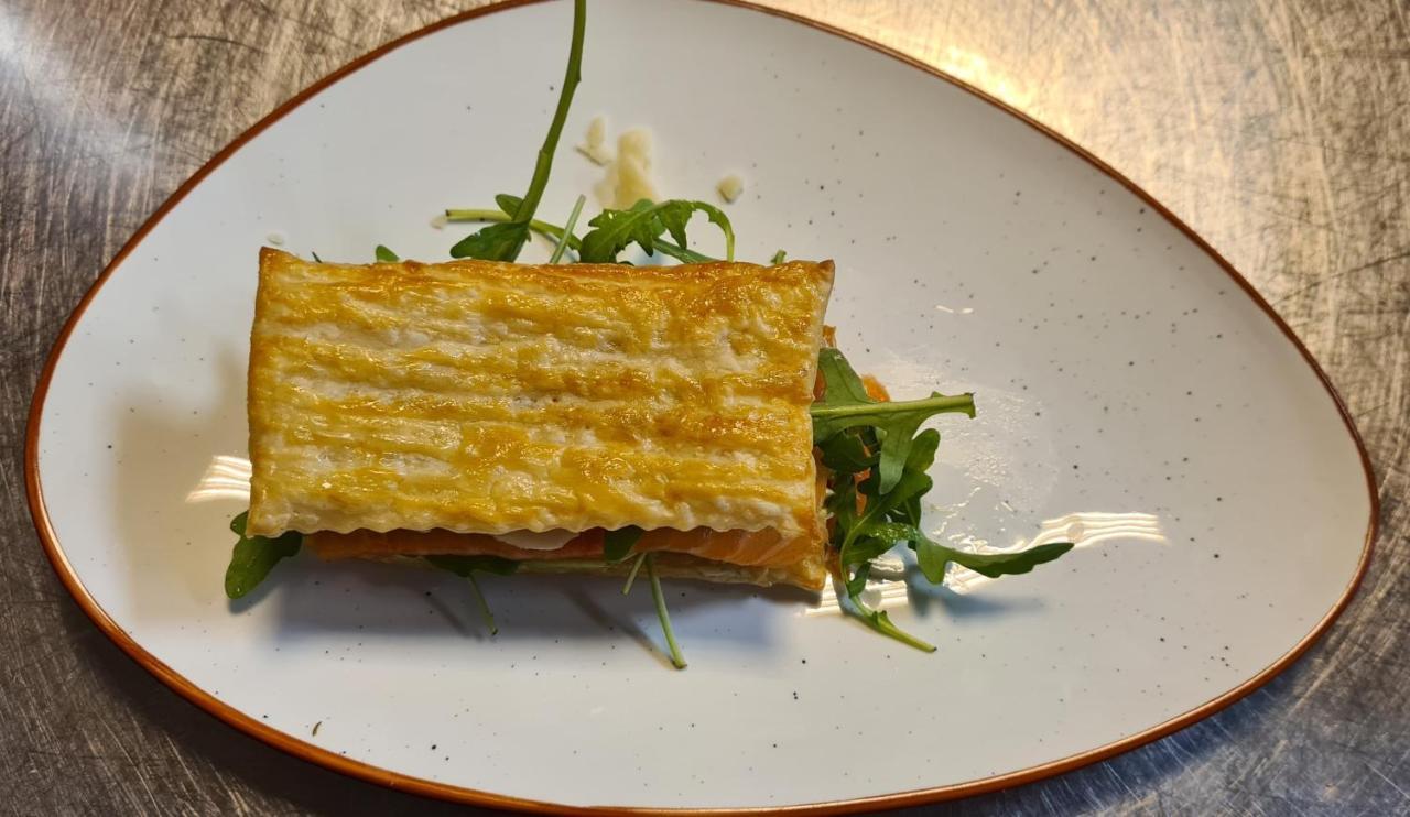 Hotel Brasserie De Kroon غولبين المظهر الخارجي الصورة
